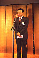 東同窓会長	