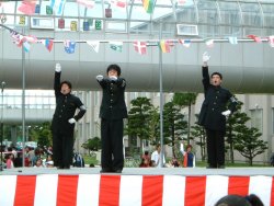 早飲み大会応援団演舞