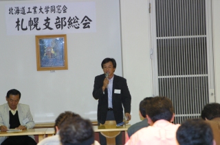 顧問　伊東敏幸氏（建築9期）