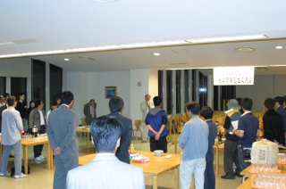 司会進行は、同窓会幹事 濱谷雅弘氏でした