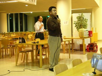 ふるさと交流会への特別助成の交付式も行われ、学生部主任太田先生より挨拶を頂戴しました。