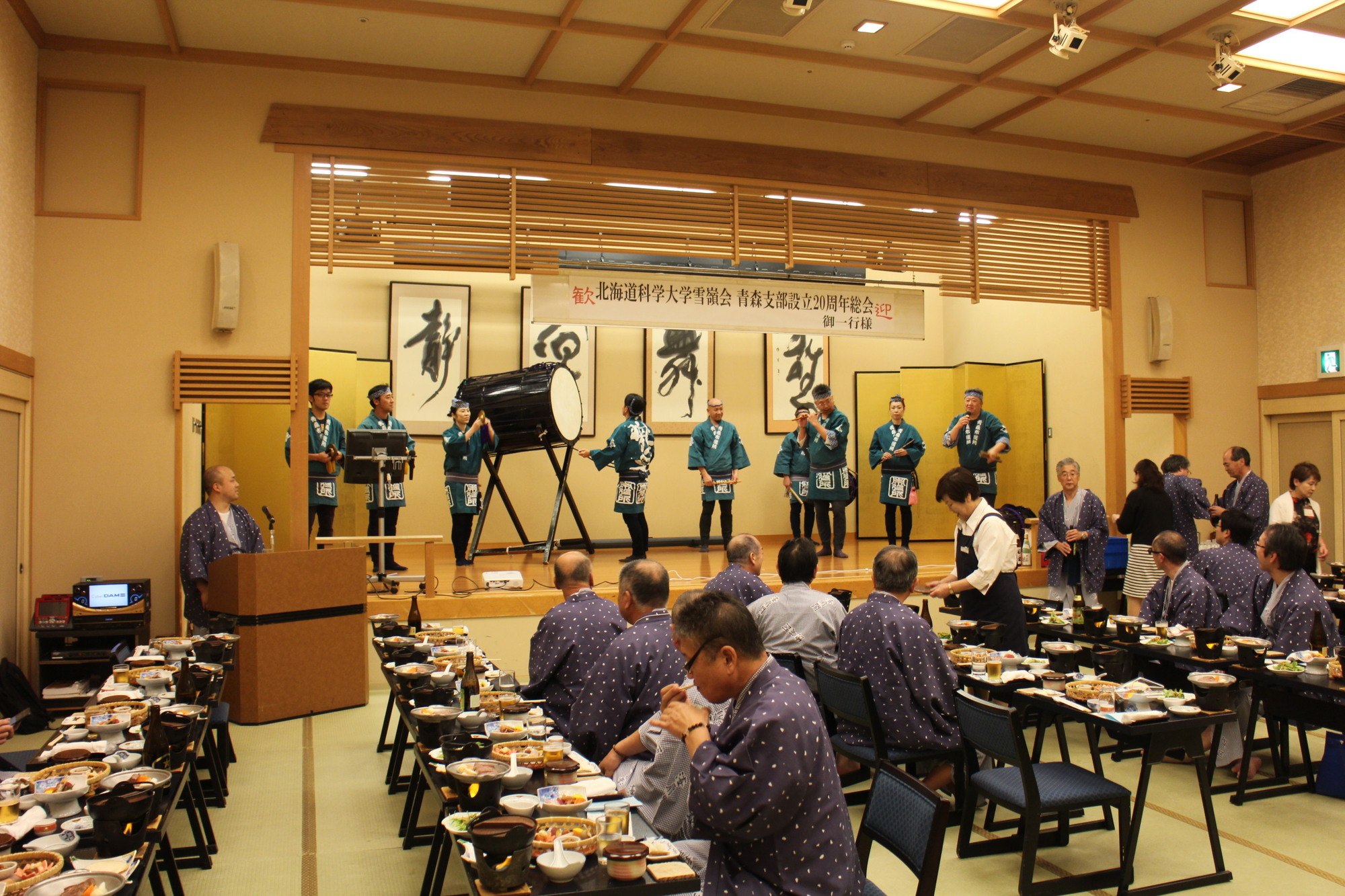 盛大に開催された雪嶺会ねぶた祭り