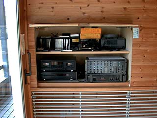 音響装置・スライド映写機