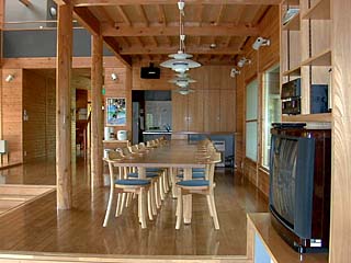 ダイニングコーナー(ながーいテーブル)